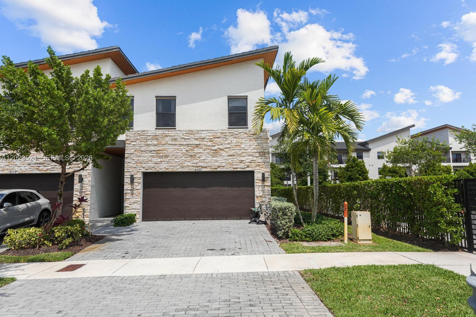 Grand Bay South Townhomes