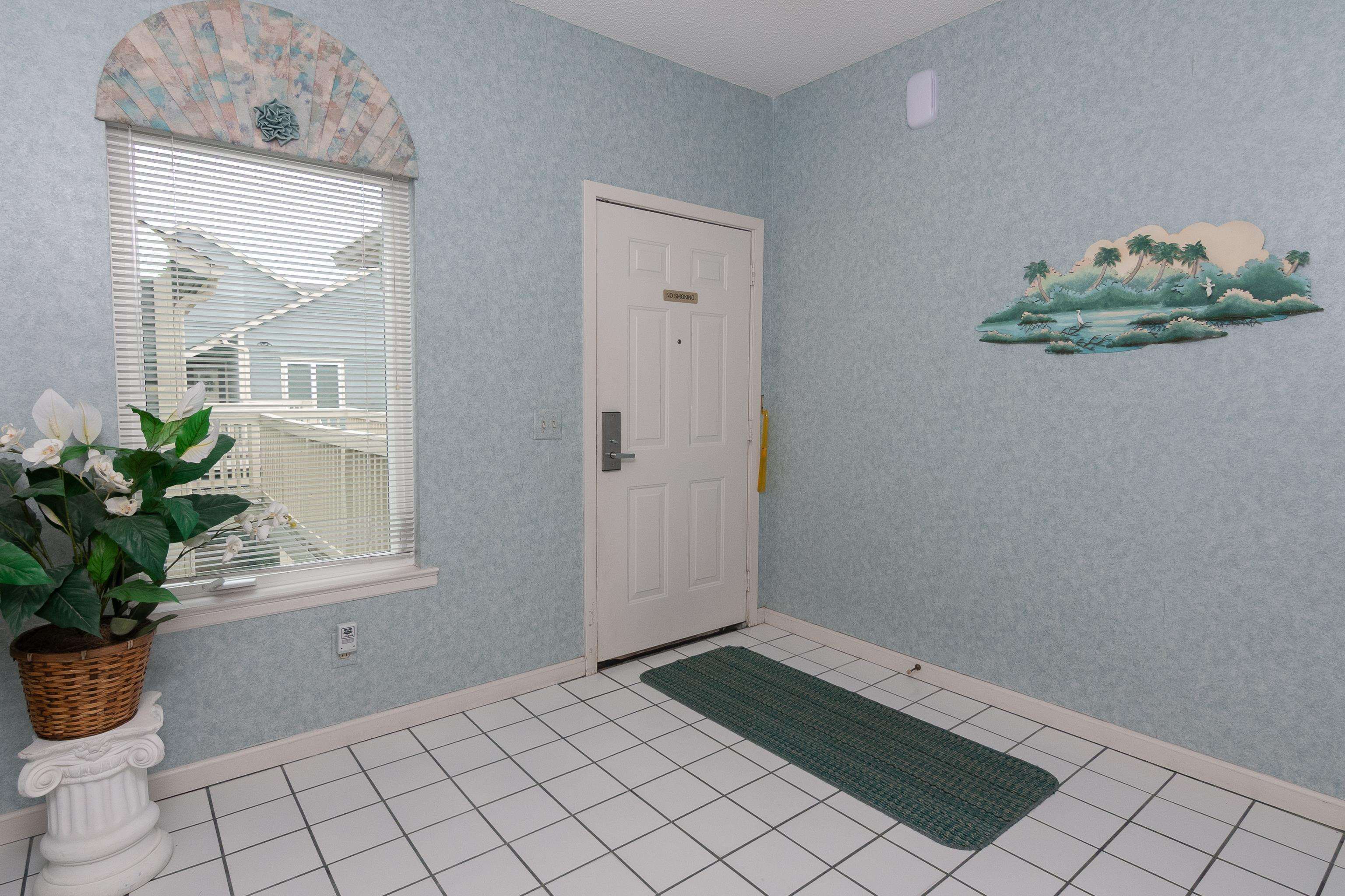 2614143 | Photo 2