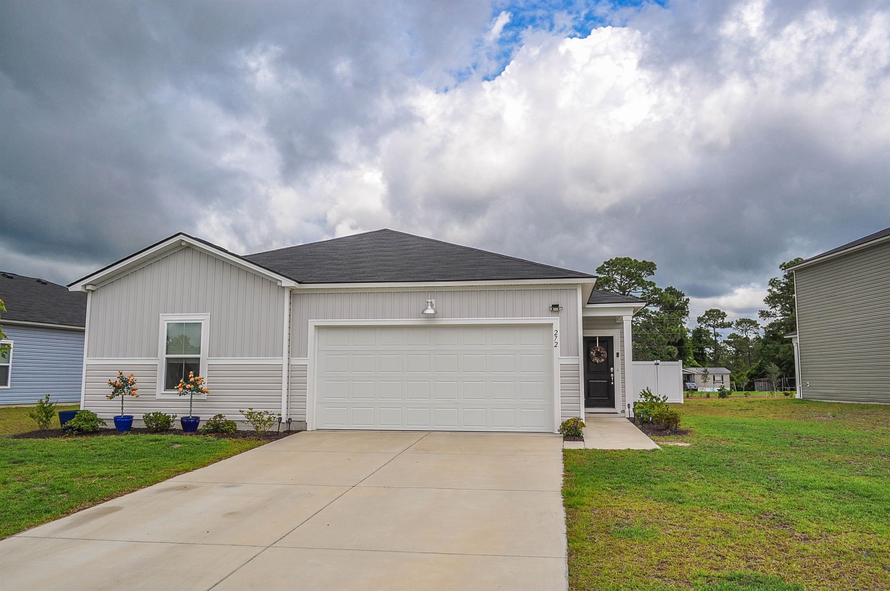 272 Warner Crossing Way Loris, SC 29569