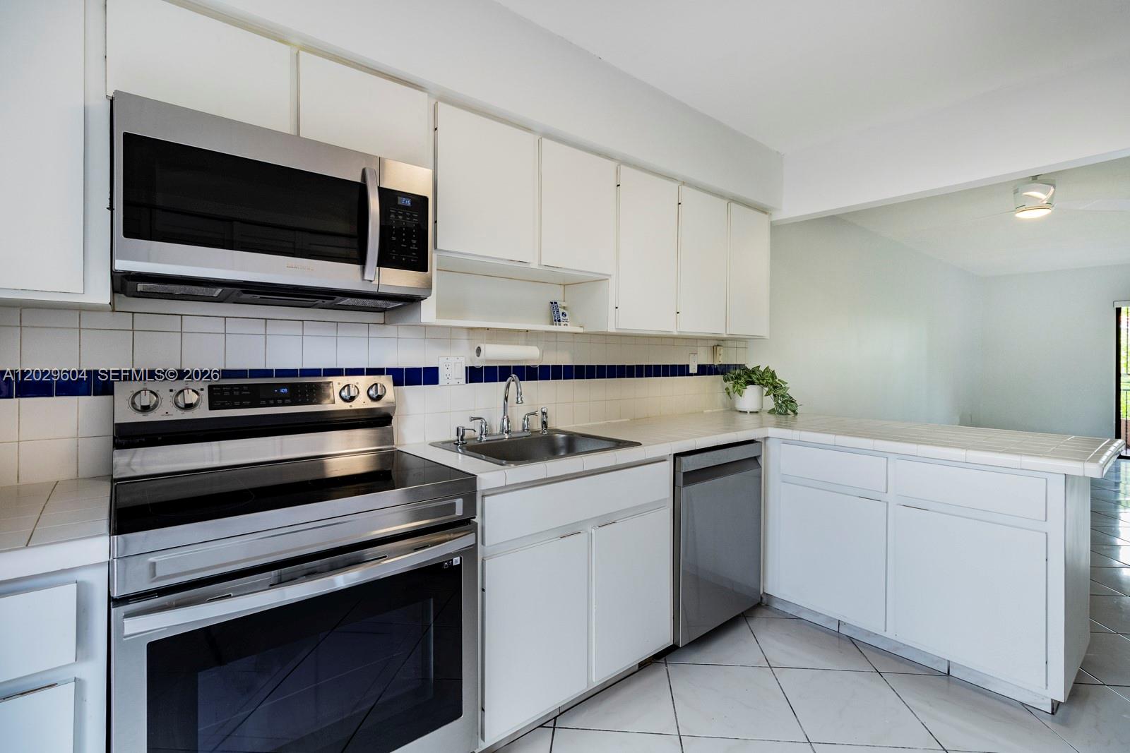 Property photo # 7
