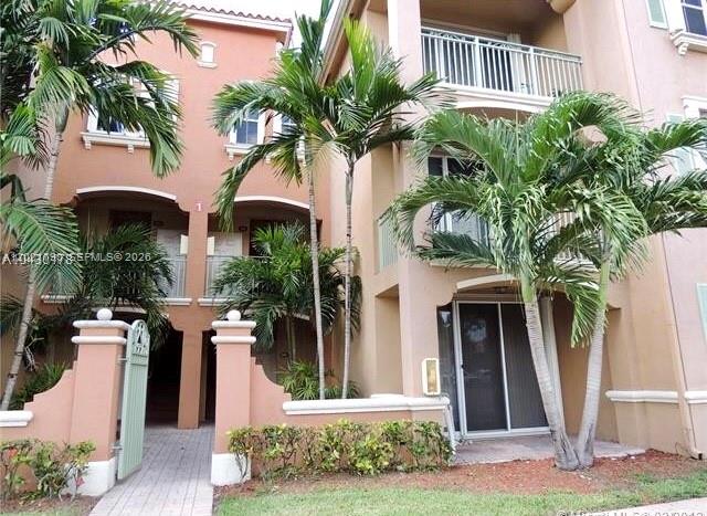 The Courts At Doral Isles