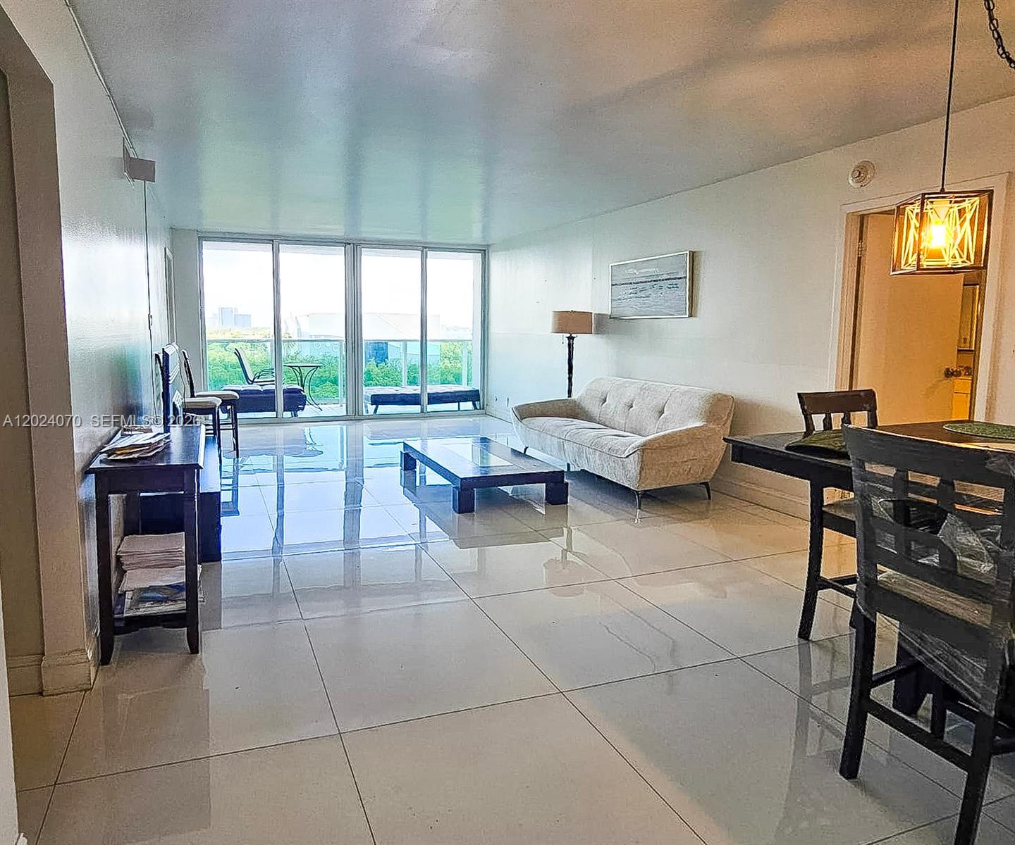 Arlen House East Condo
