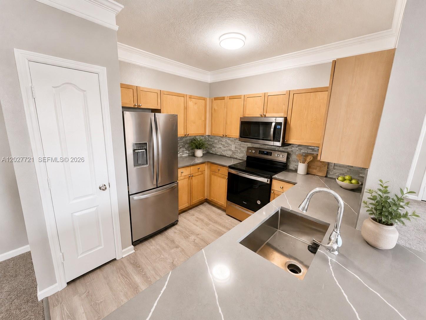 Property photo # 3