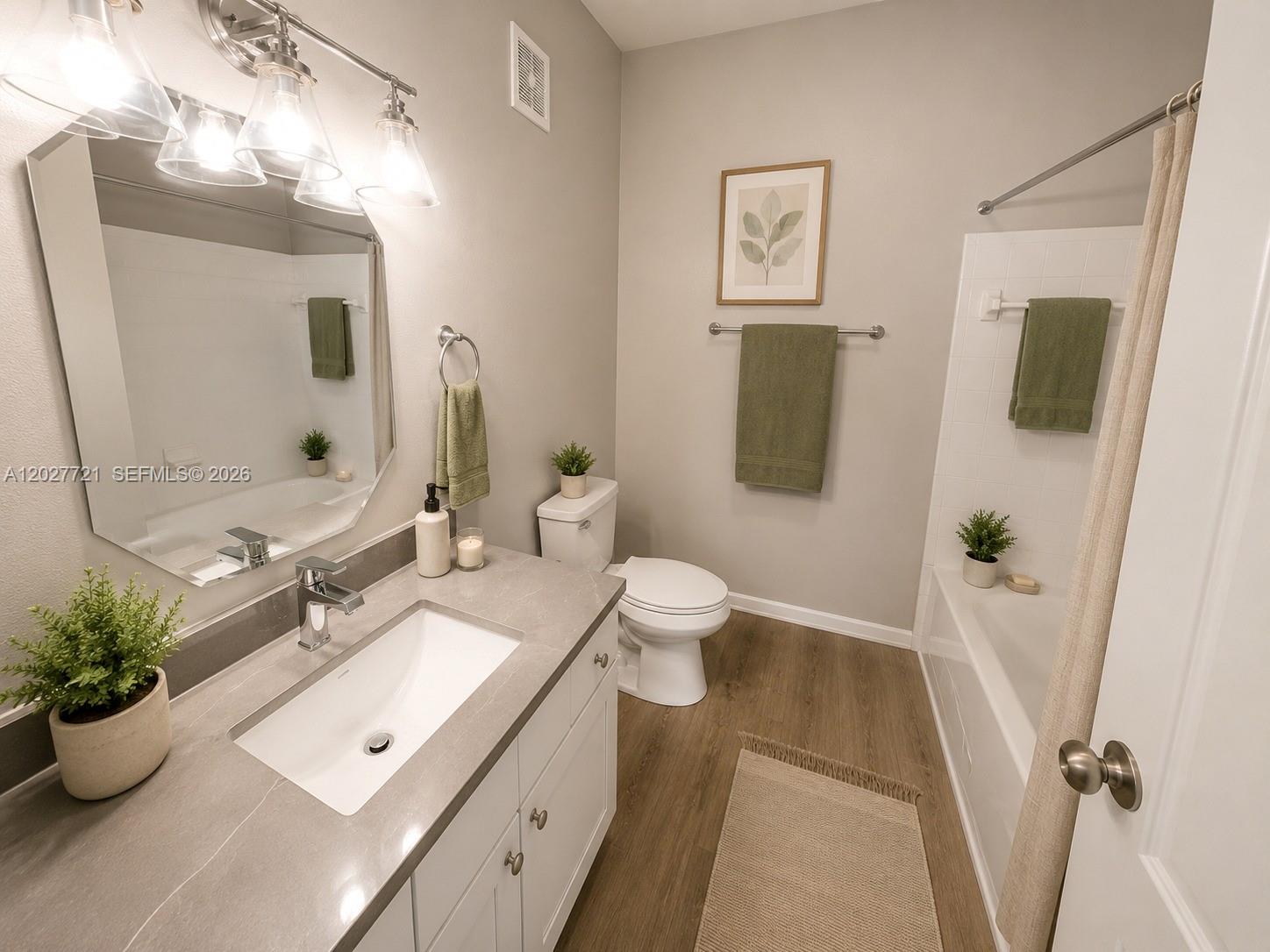 Property photo # 6