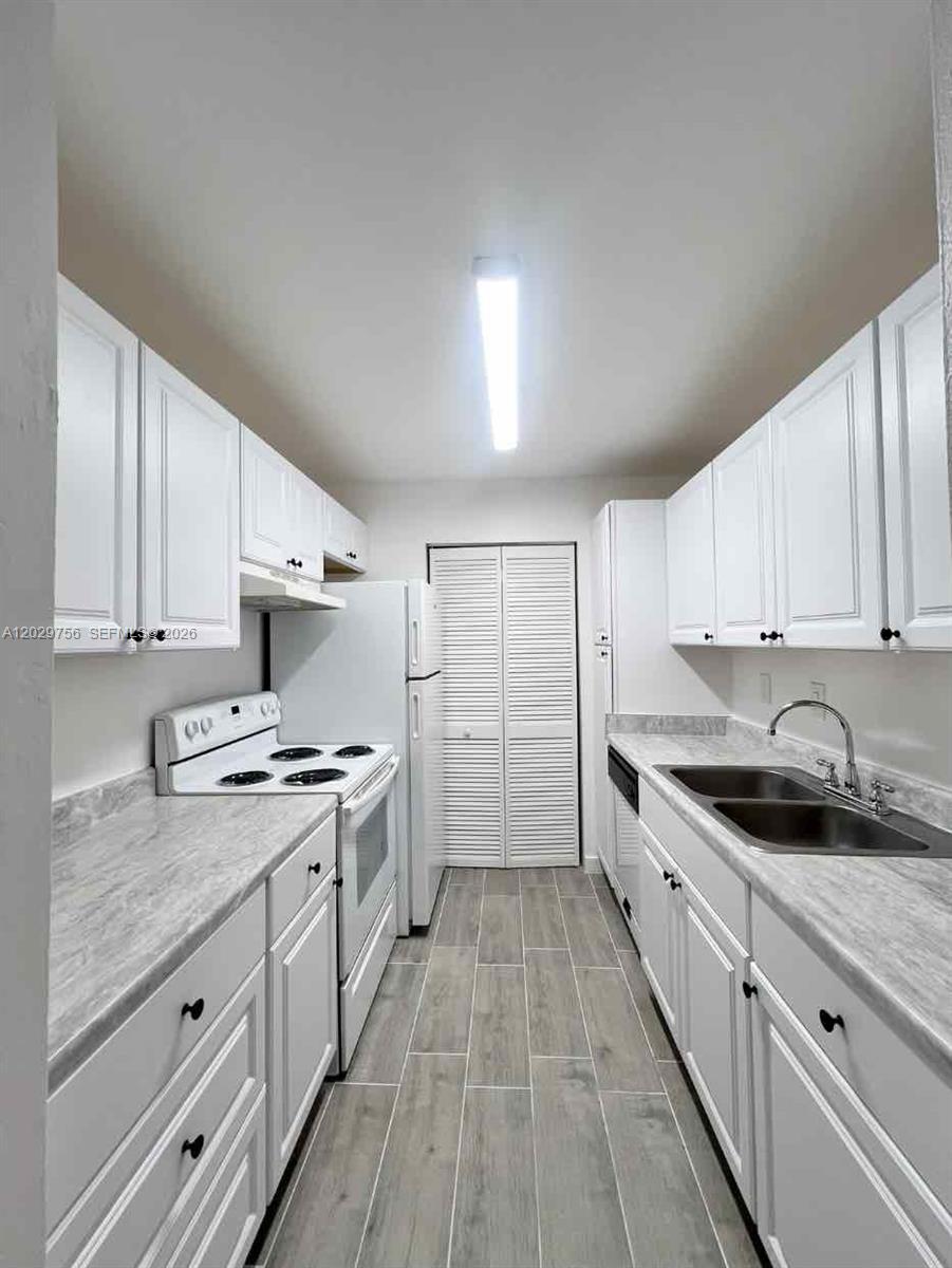 Property photo # 4