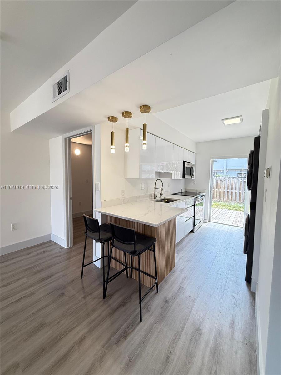 Property photo # 0