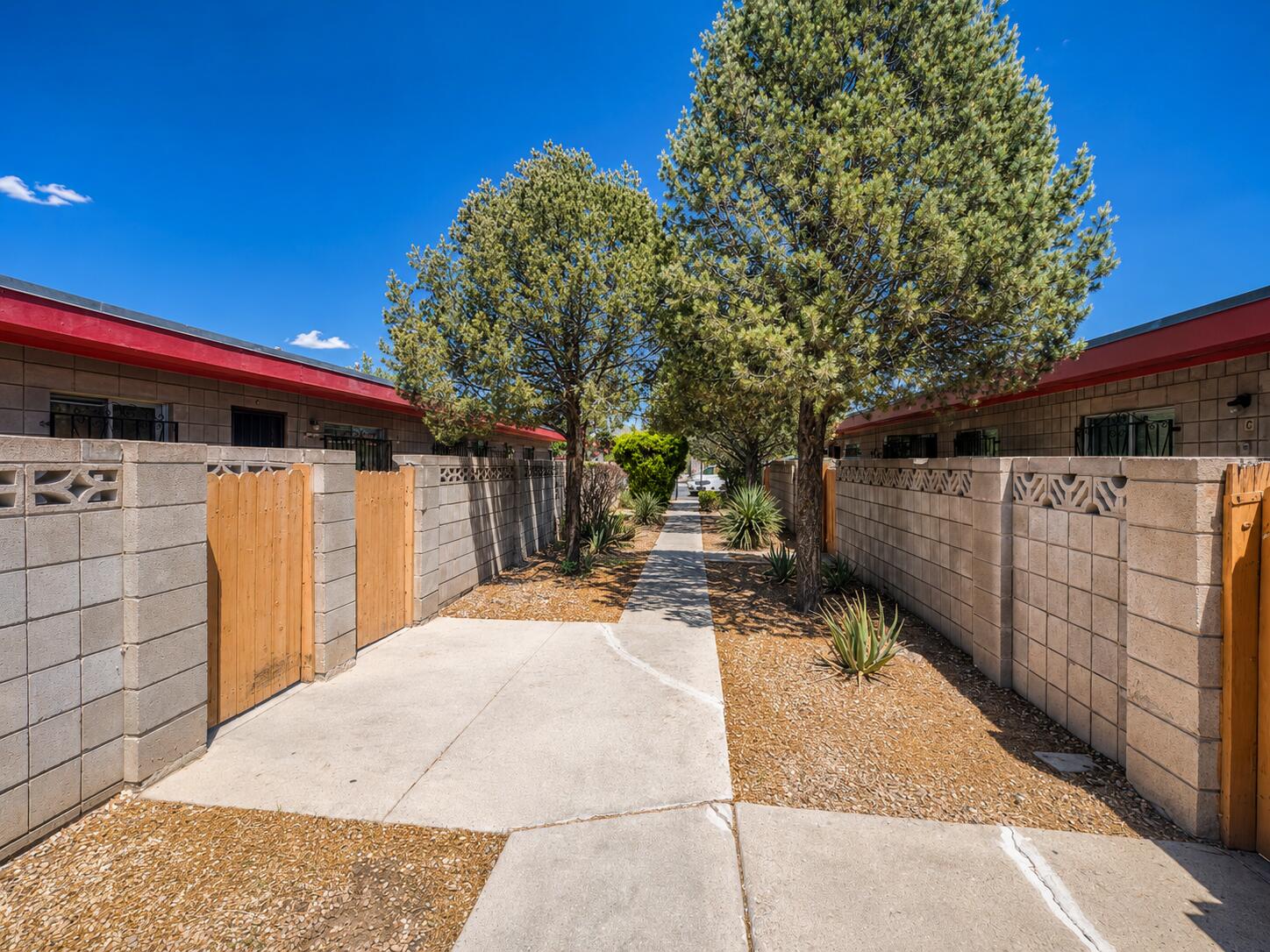 Homes for sale in Albuquerque, NM | 635 Mesilla St Se, Albuquerque, NM 87108 | MLS# 1104663