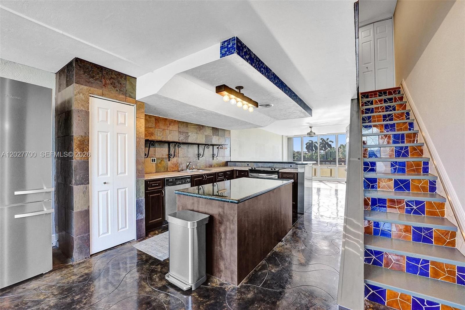 Pointe Condo