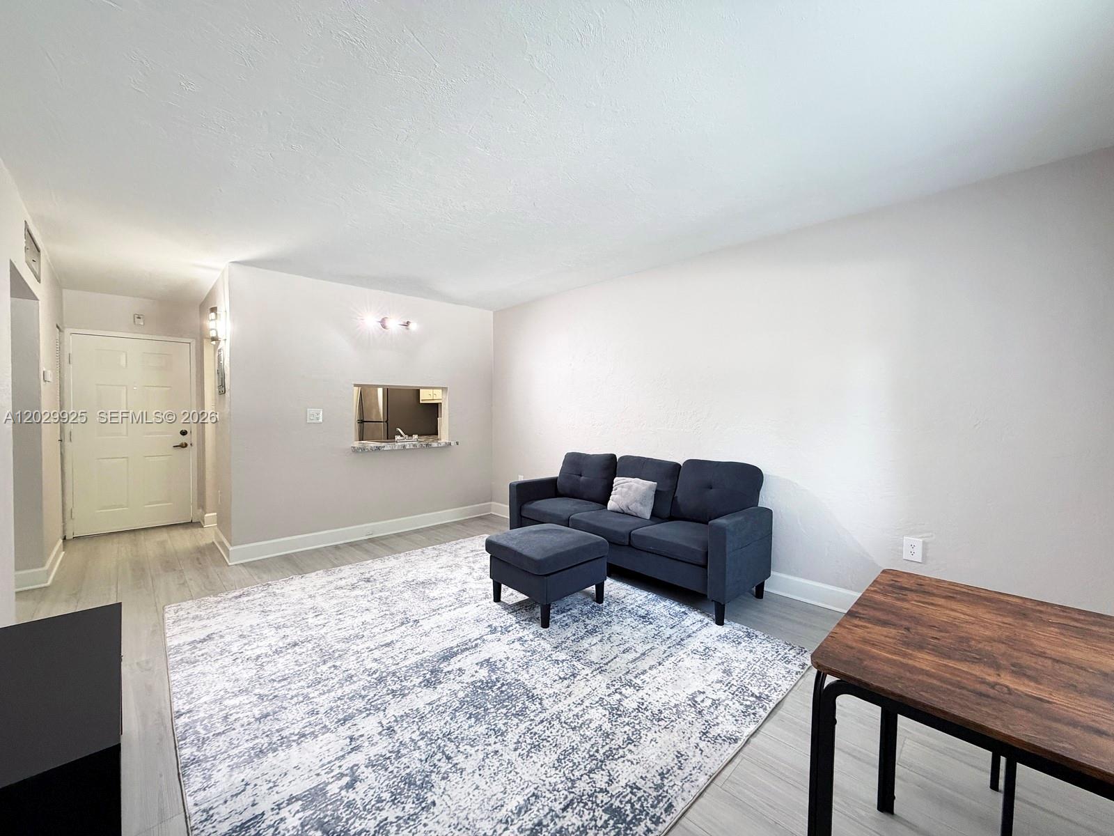 Property photo # 6