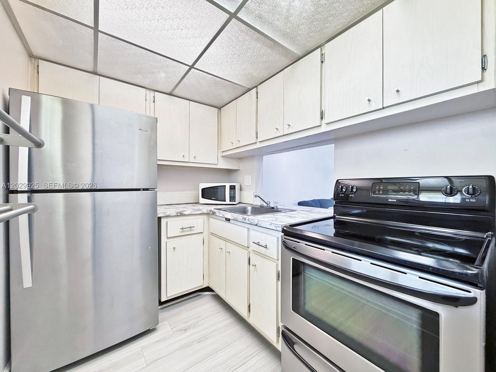 Property photo # 3