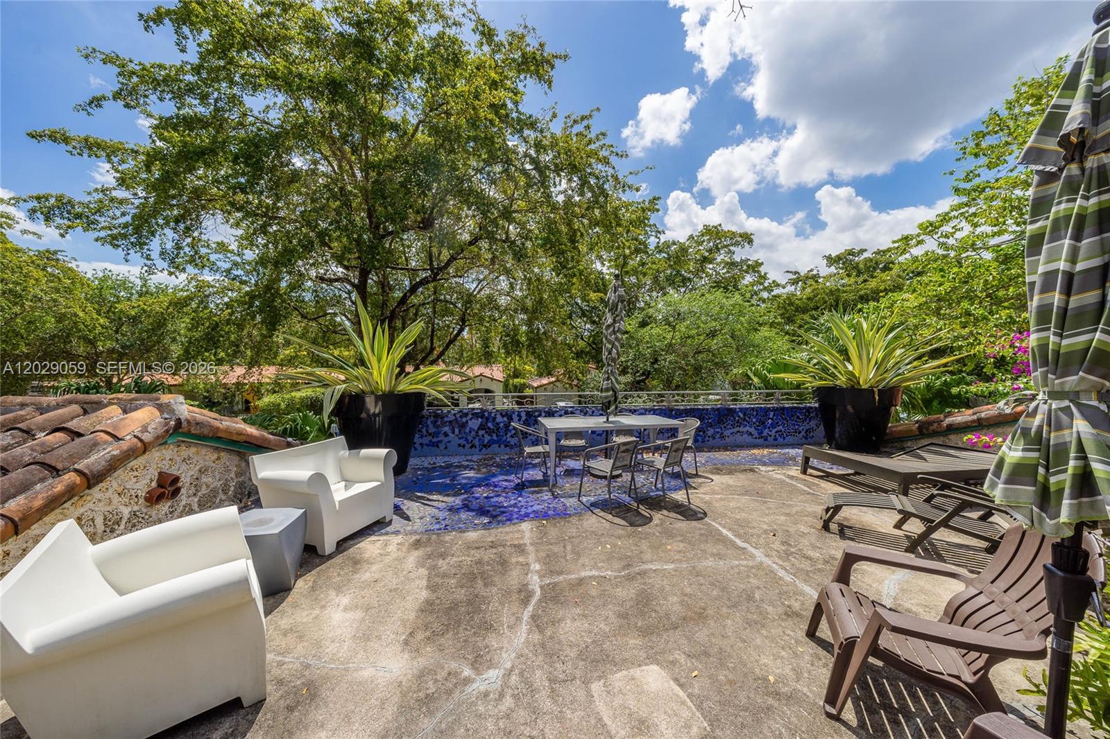 Property photo # 9