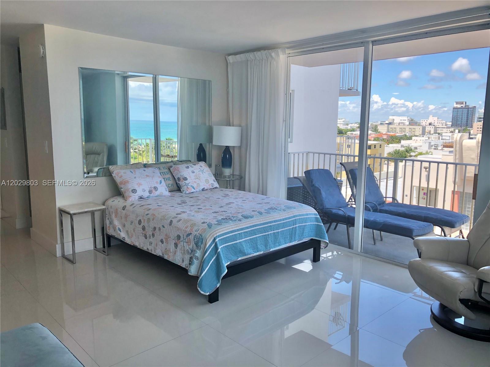 Islander Condo Apts