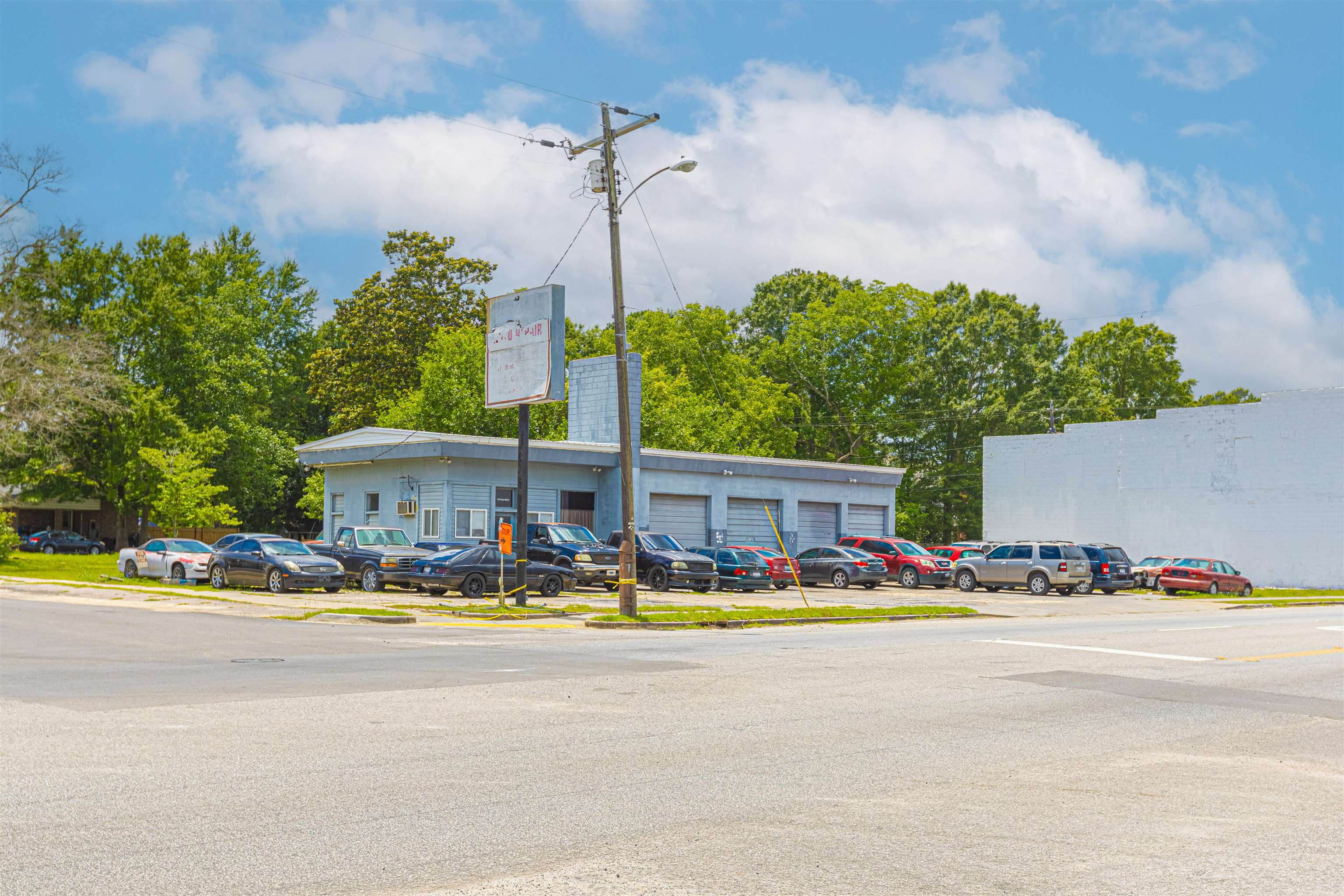 112 East Main St. Andrews, SC 29510