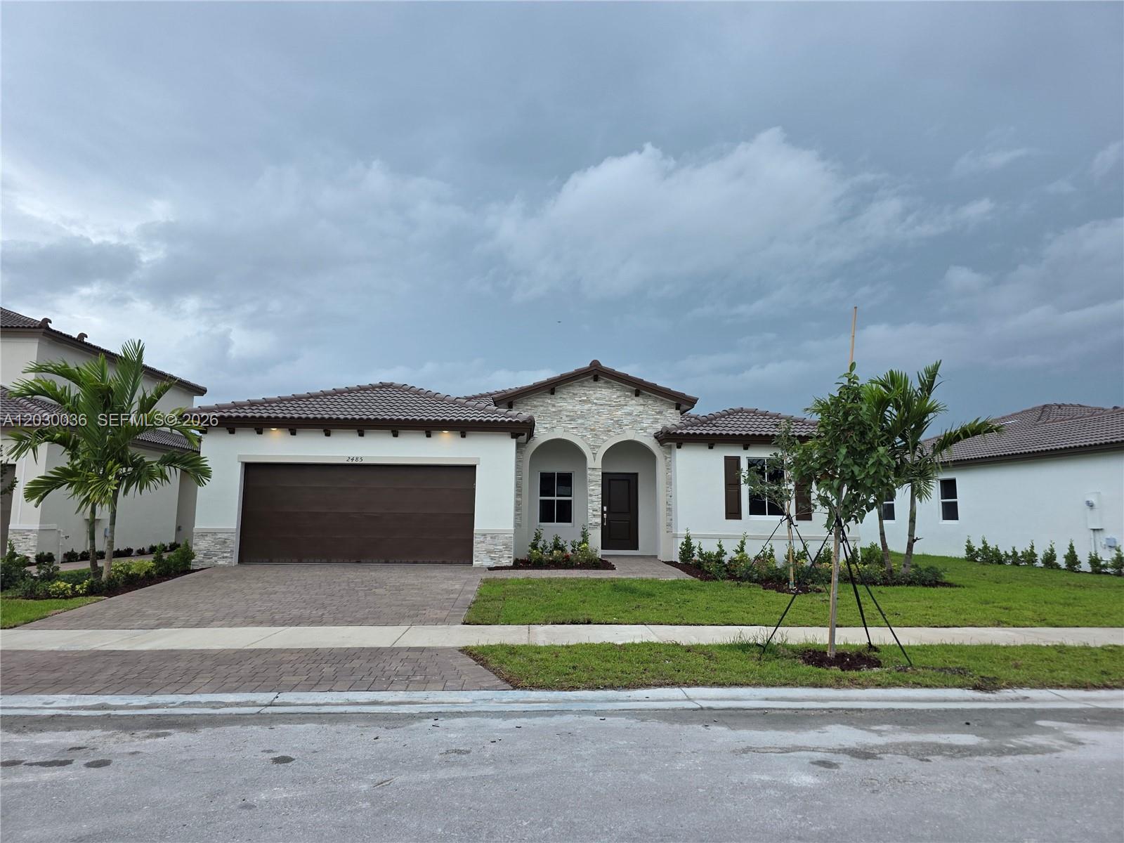 Property photo # 0