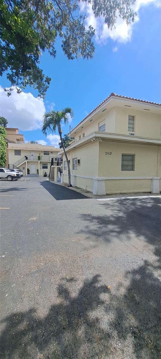 Lawrence Estates Land Cos