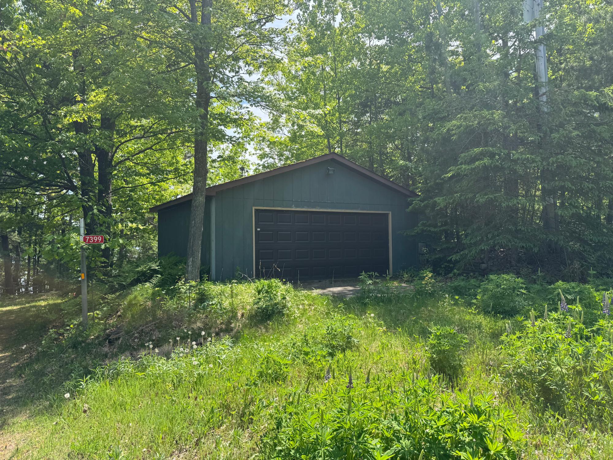 Undocumented Lake Property 7399 Lake Rest Rd Photo 23