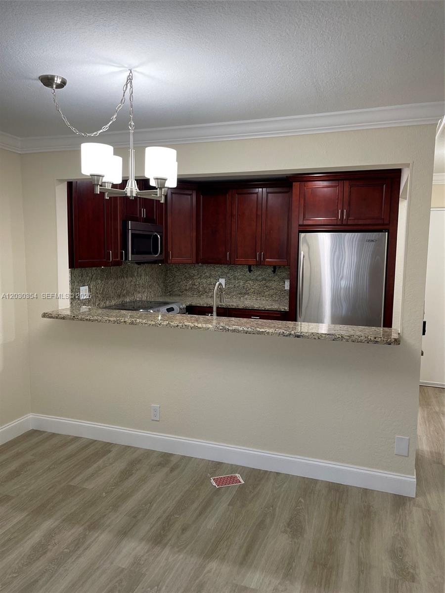 Property photo # 8