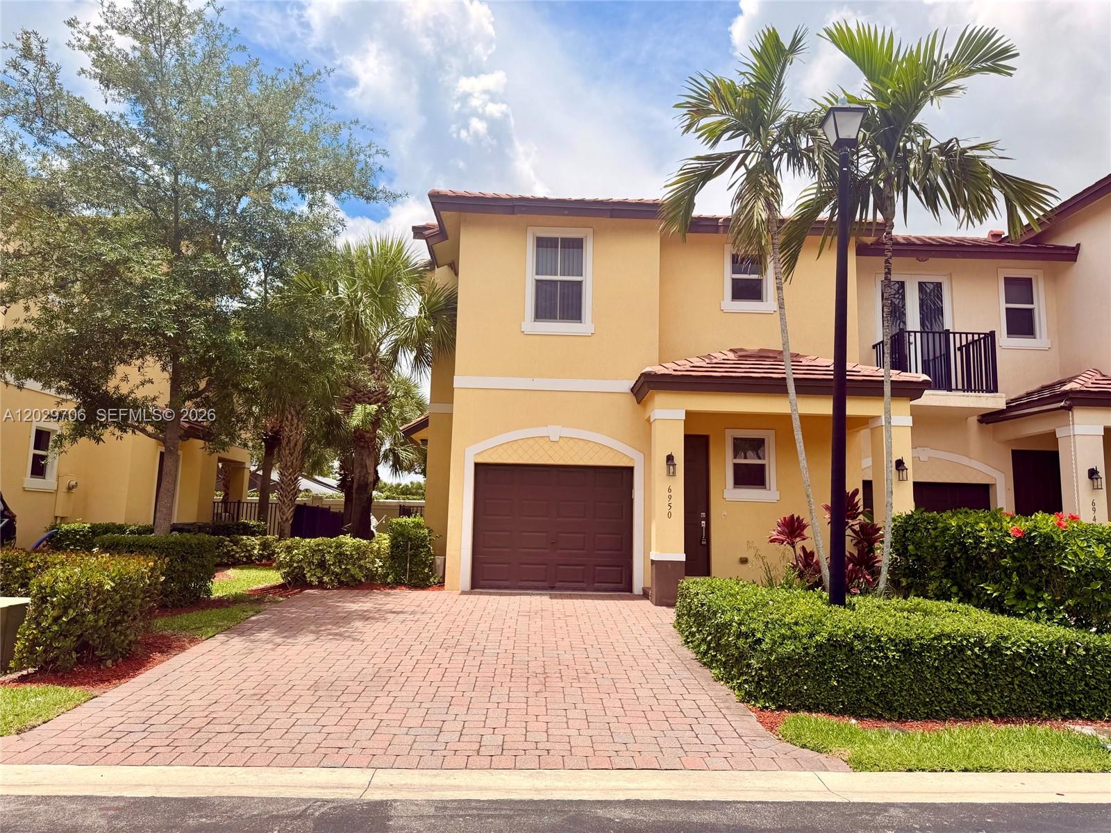 5150 Hillsboro