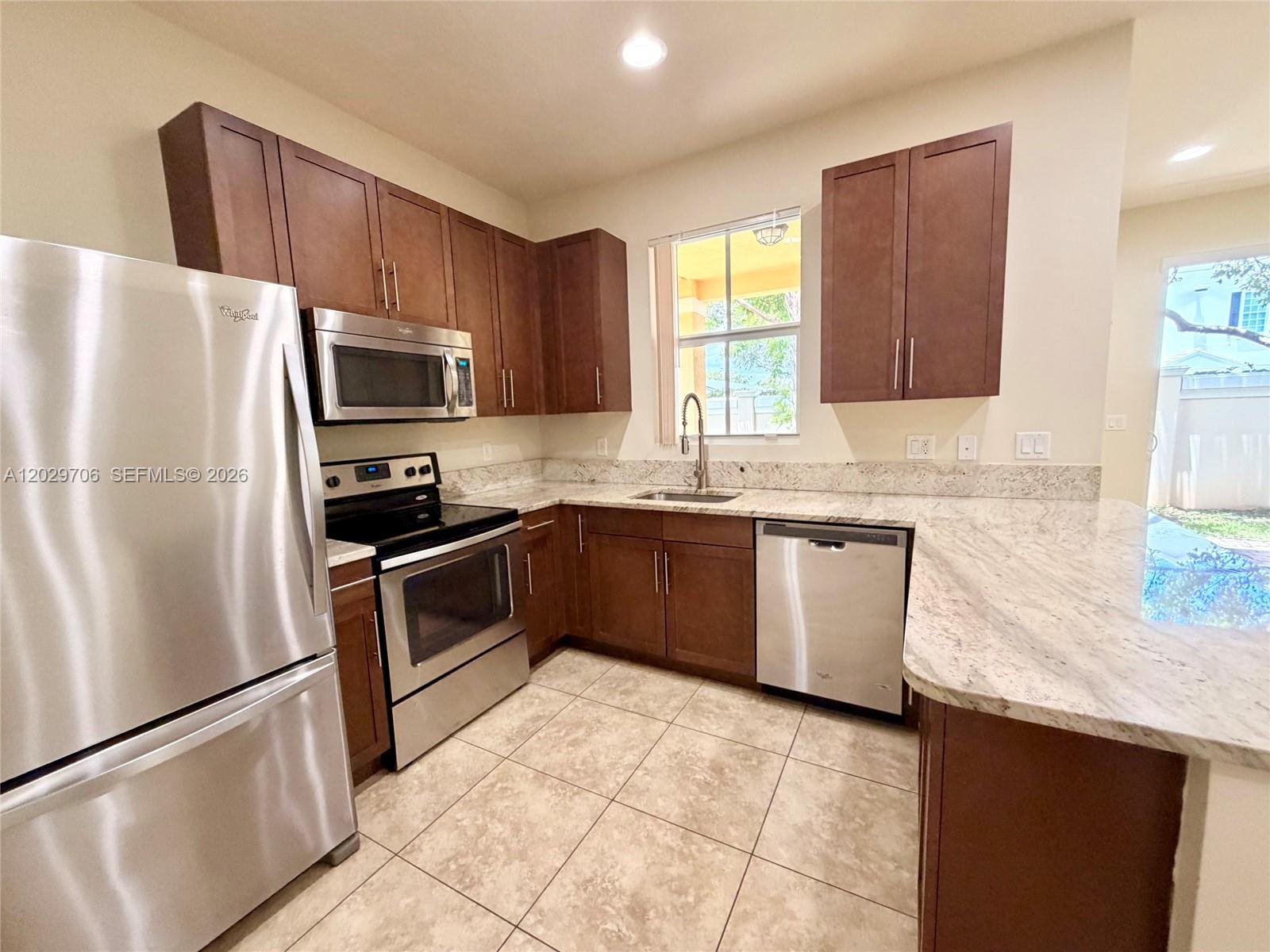 Property photo # 8