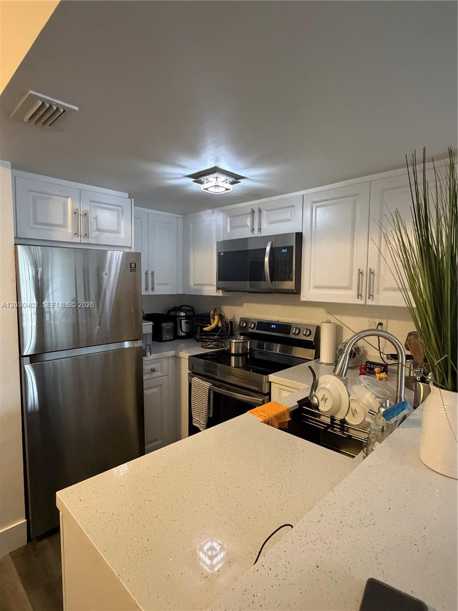 Property photo # 4