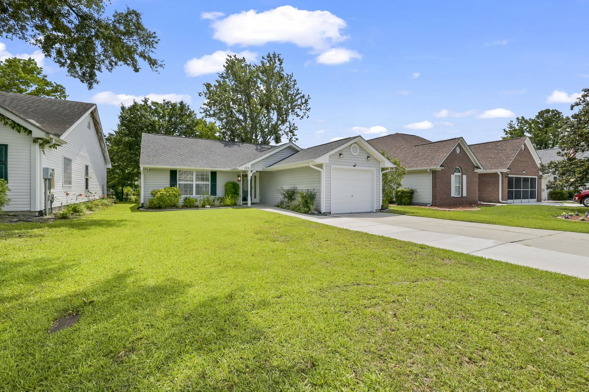 1931 Tree Circle Surfside Beach, SC 29575