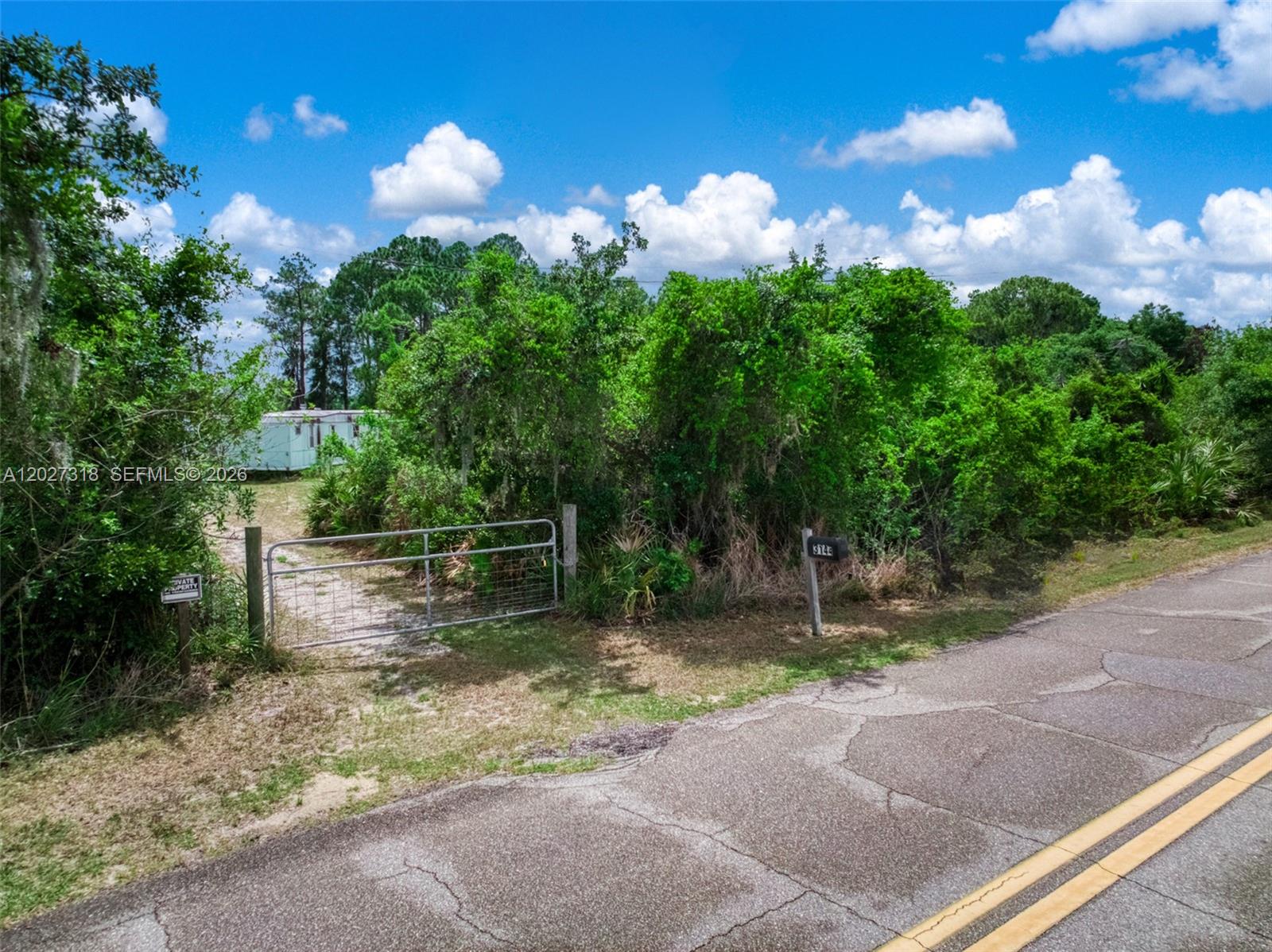 Homes for sale in Avon Park, FL | 3144 Holiday Beach Dr, Avon Park, FL 33825 | MLS# A12027318