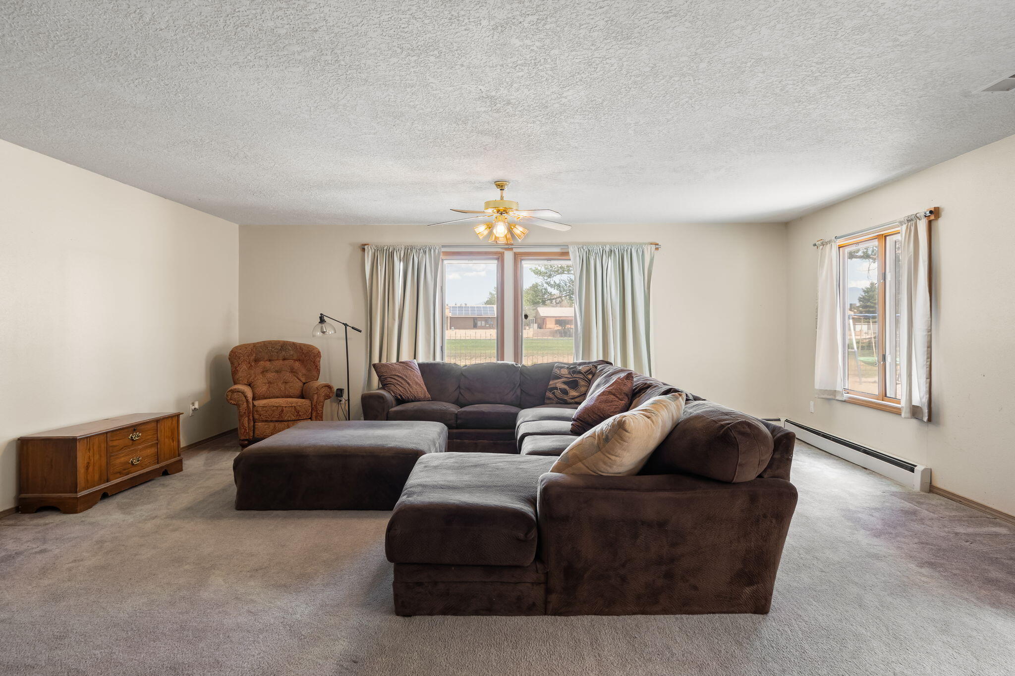 Photo 12 — 607 Willowbrook Lane