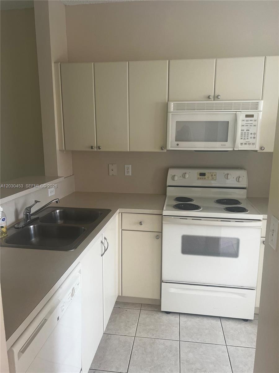 Property photo # 6