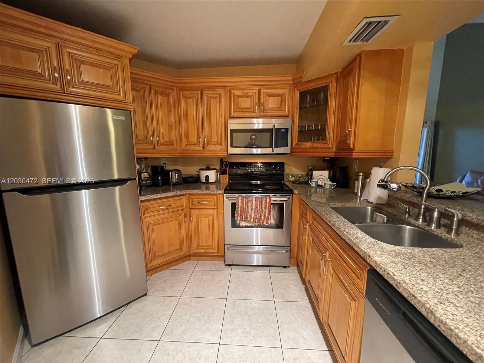 Property photo # 8