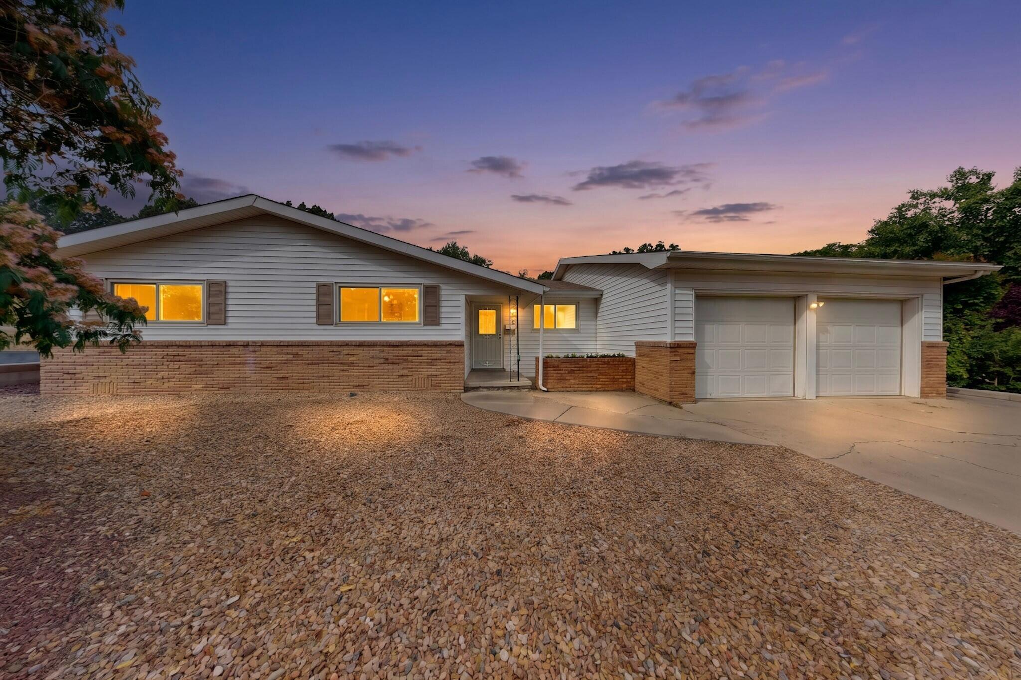 7204 Ottawa Road NE Albuquerque, NM 87110