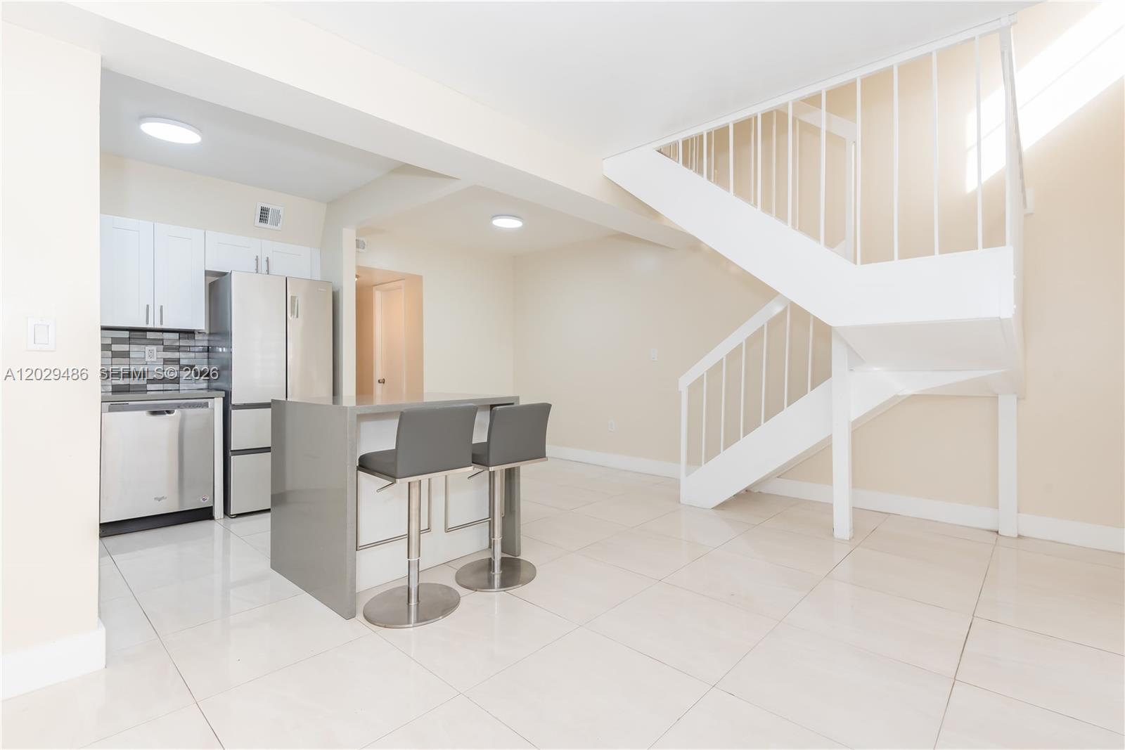 Property photo # 8