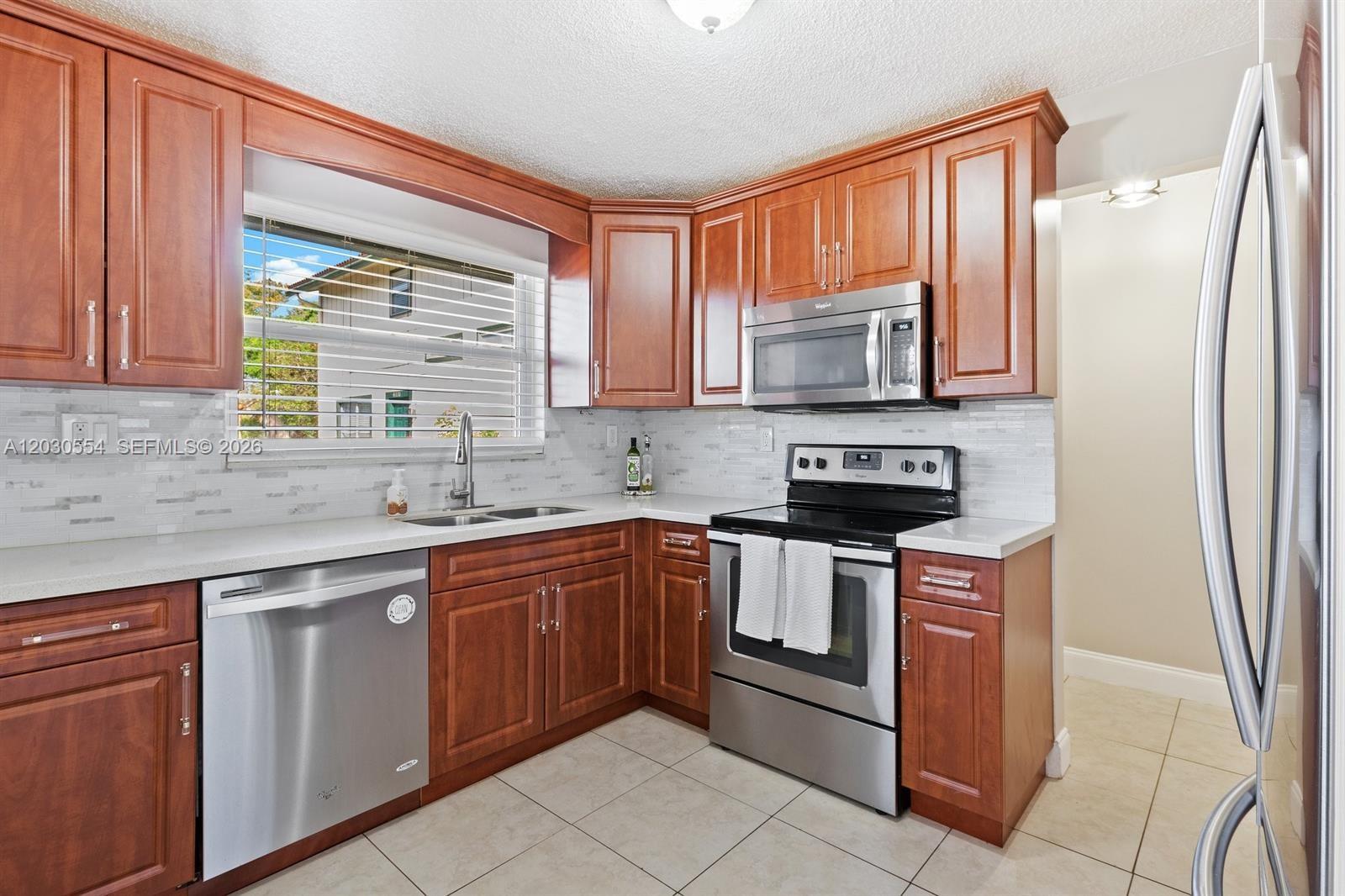 Property photo # 9