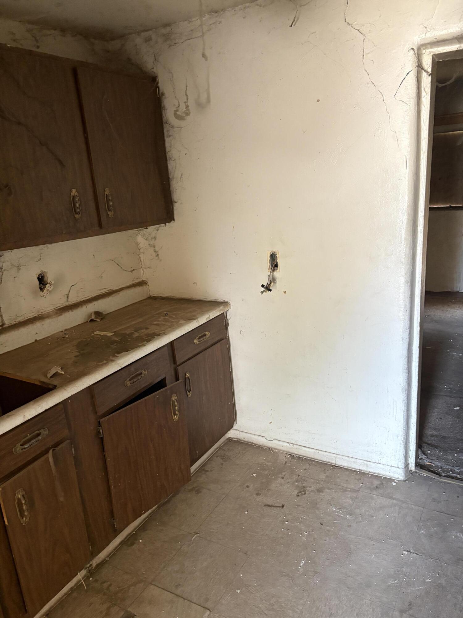 Homes for sale in Albuquerque, NM | 302 Thaxton Ave Se, Albuquerque, NM 87102 | MLS# 1104725