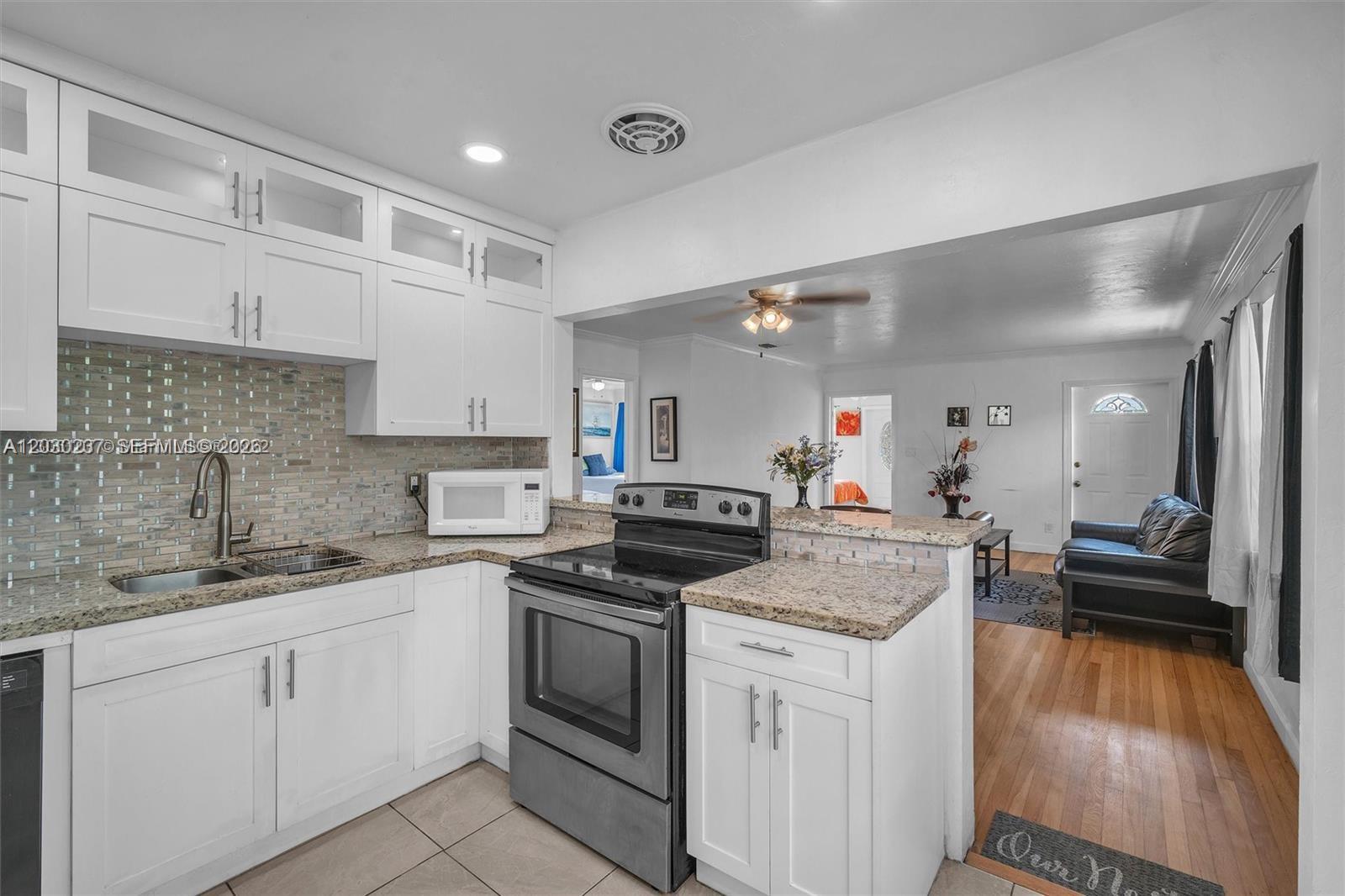 Property photo # 4