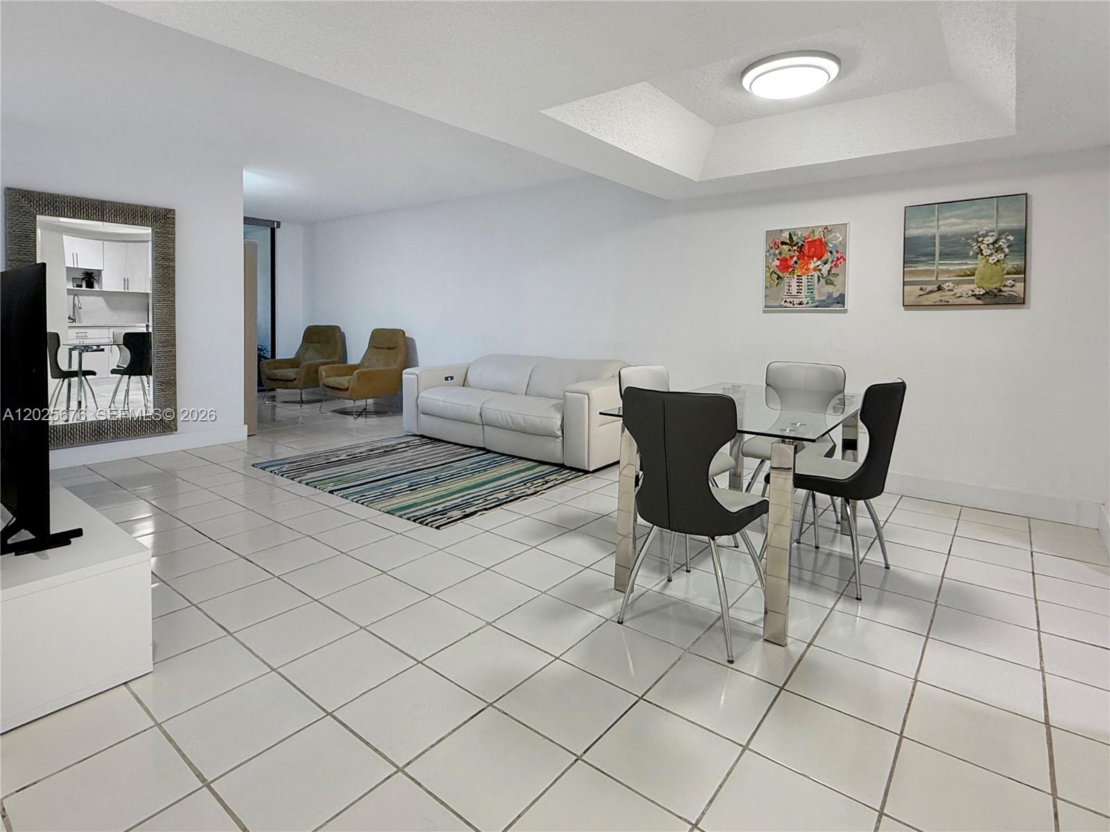 Doral Oaks Condo #1