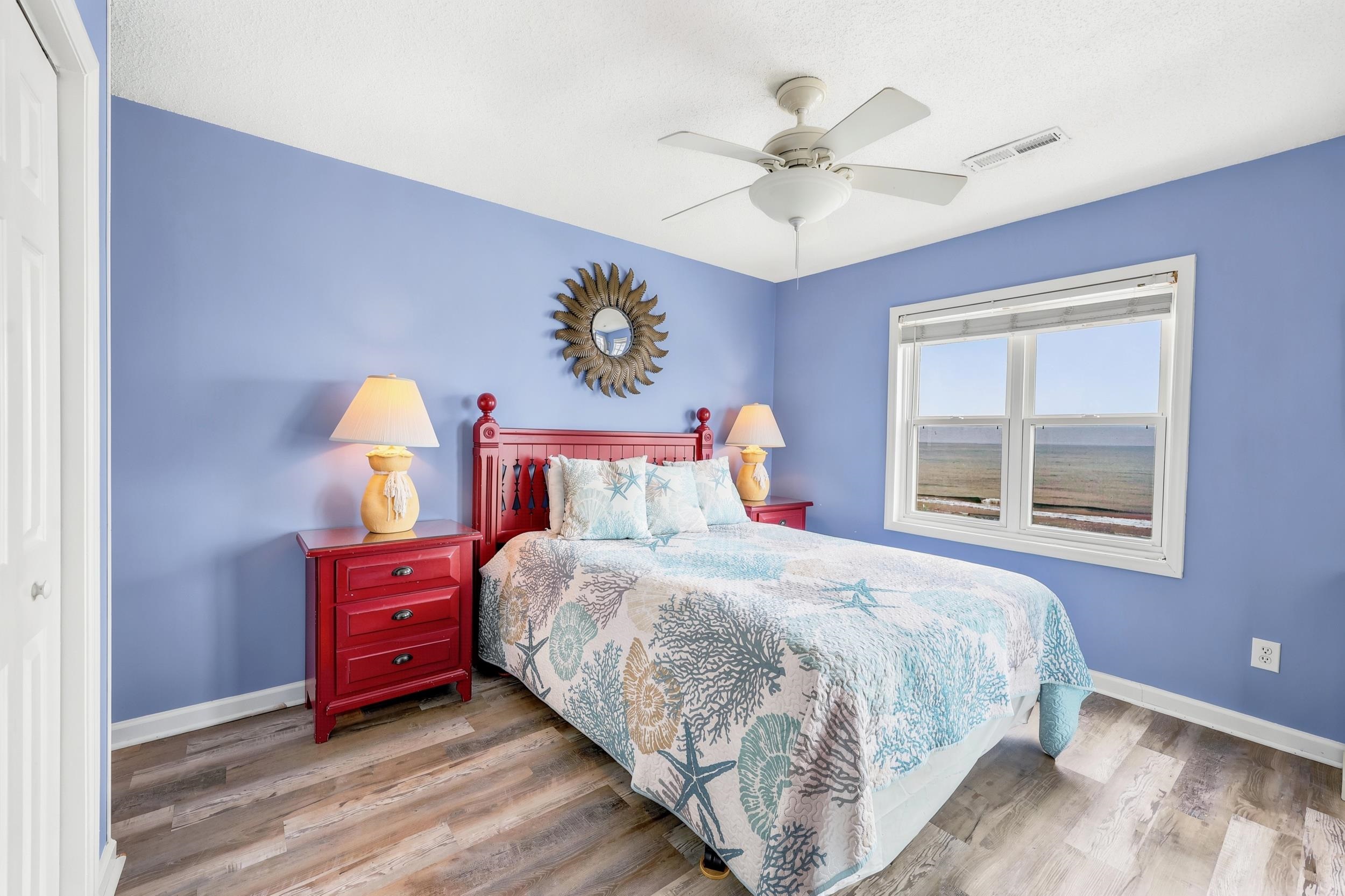 200 Waccamaw Dr. 