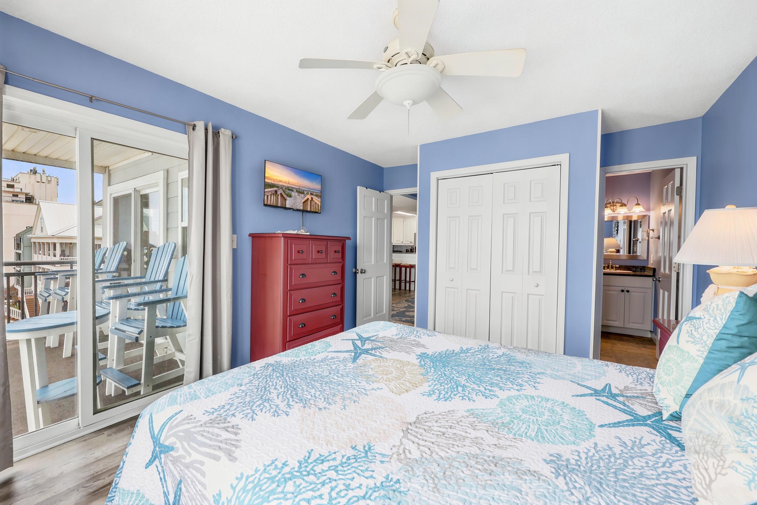 200 Waccamaw Dr. 