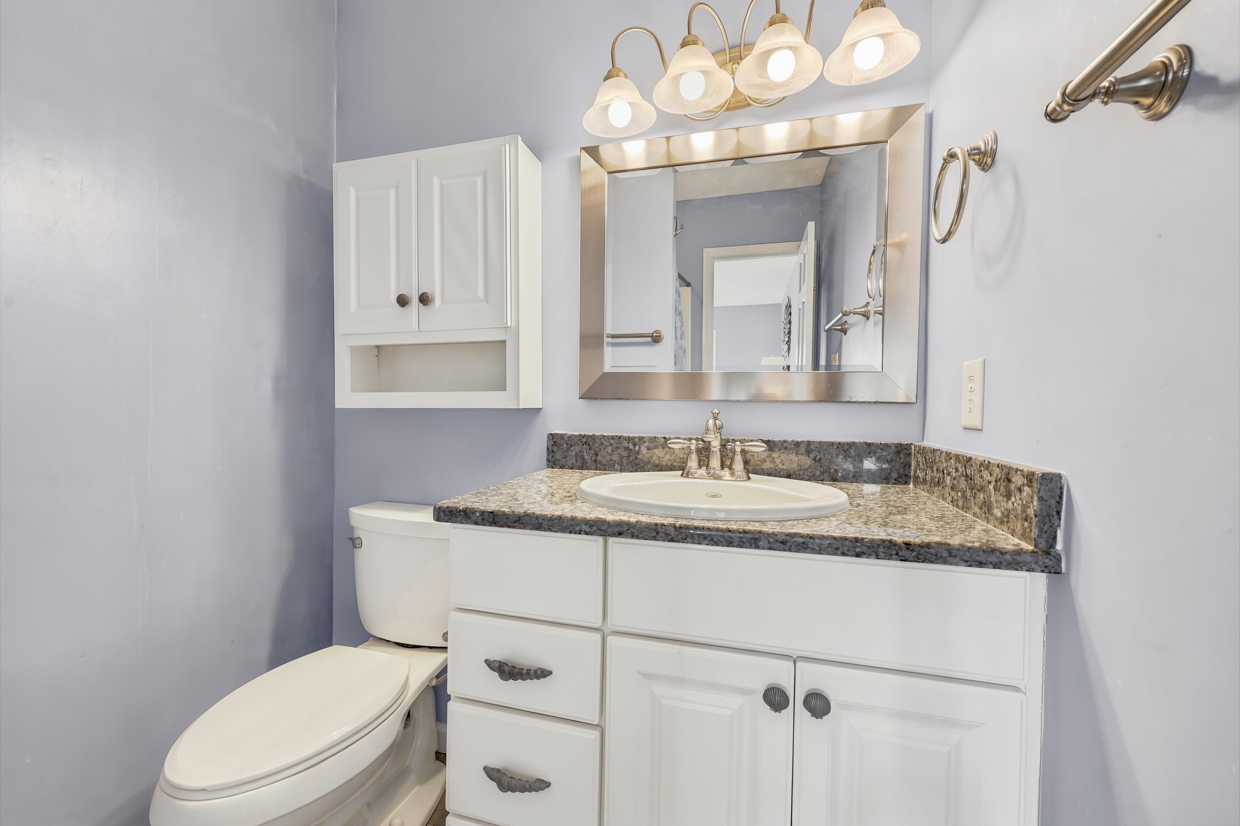 200 Waccamaw Dr. 