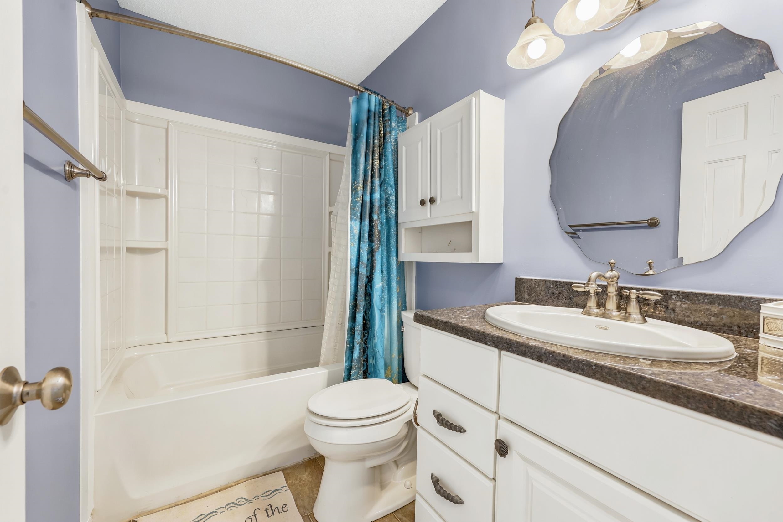 200 Waccamaw Dr. 
