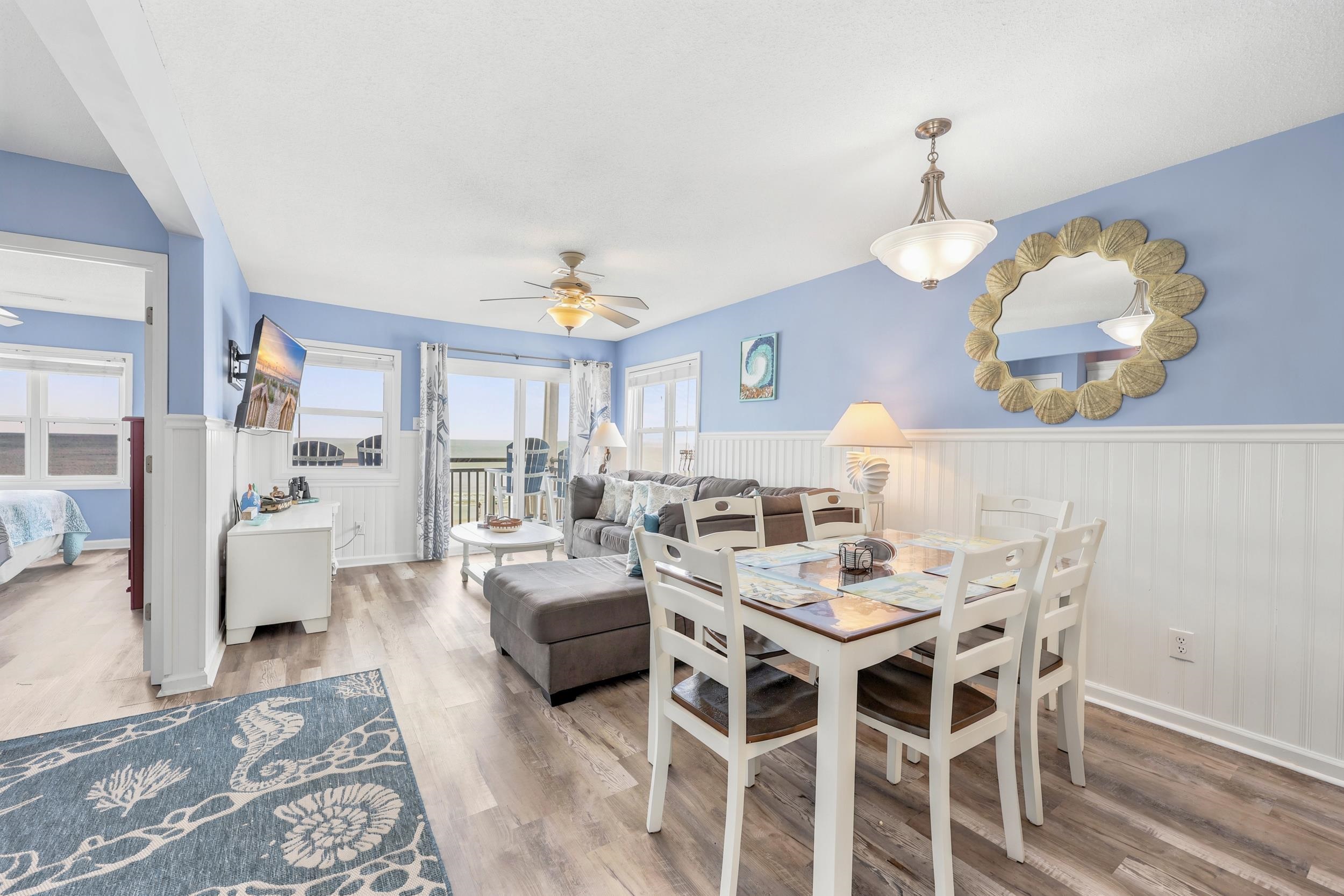 200 Waccamaw Dr. 