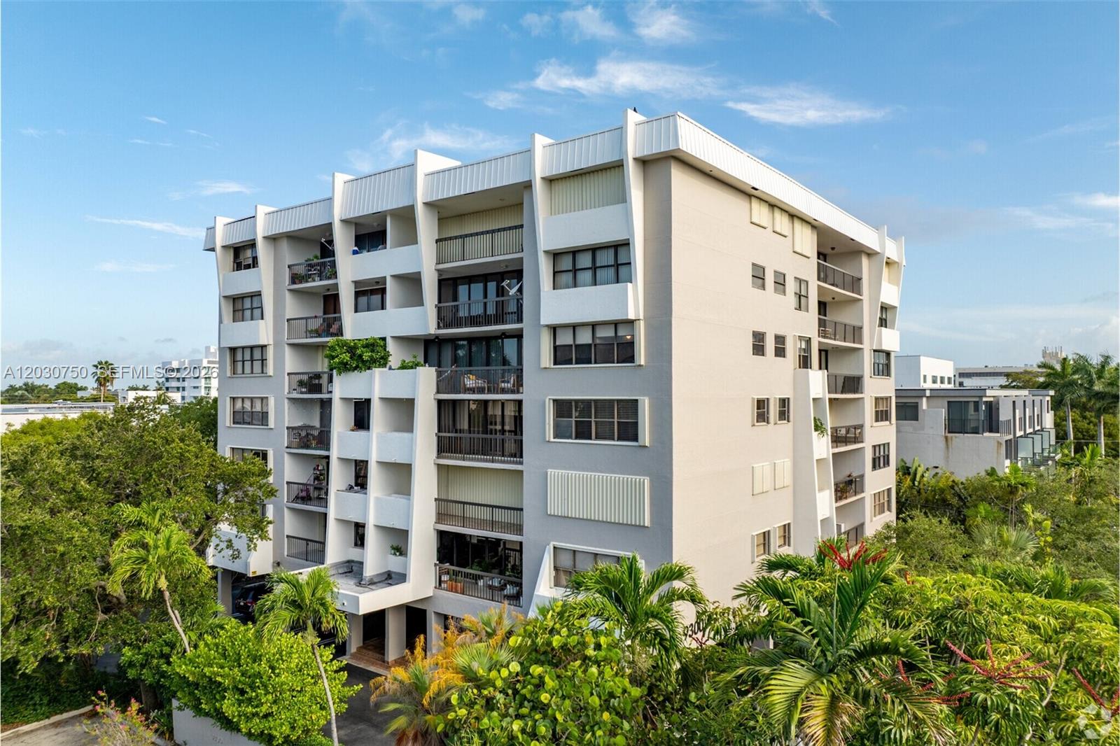 9300 Harbor Terrace Condo
