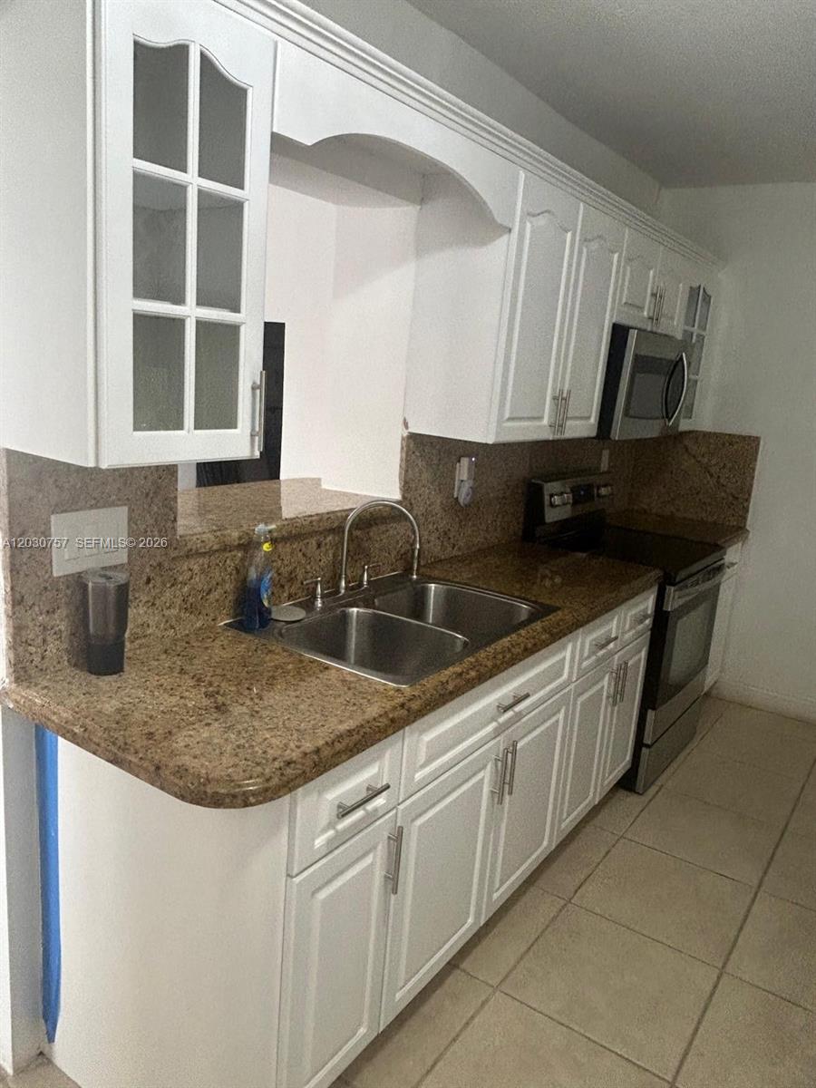 Property photo # 9