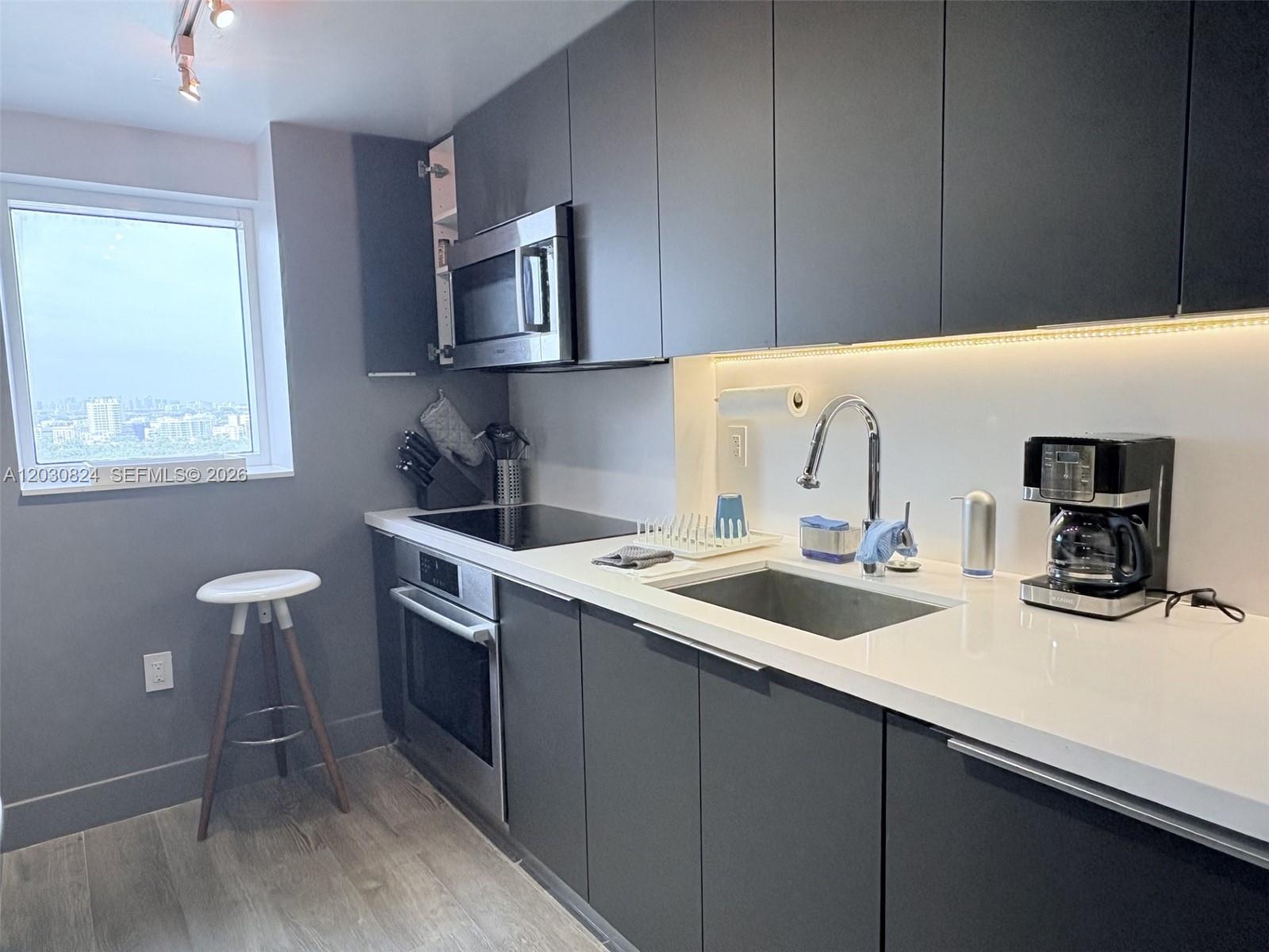 Property photo # 9