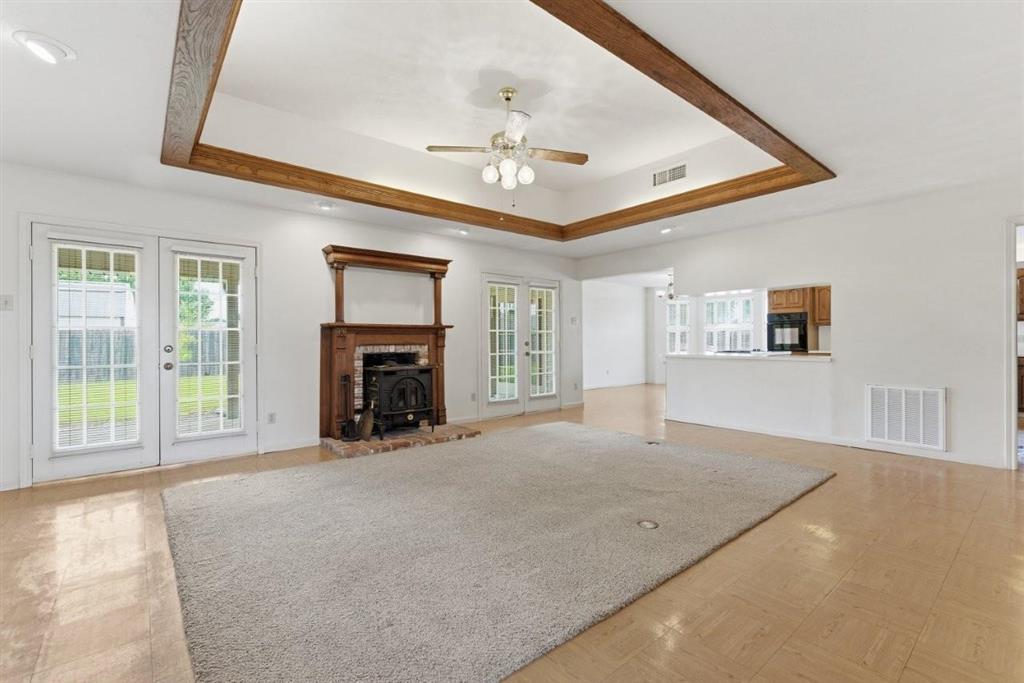 1316 Waverly Street — photo 3