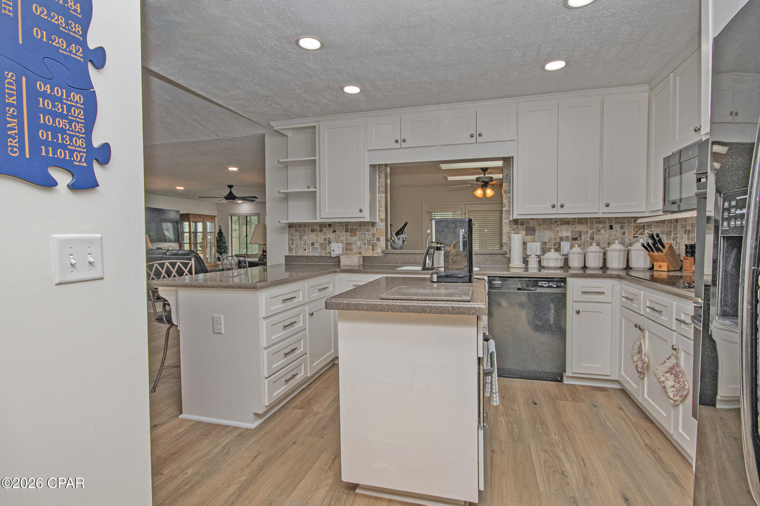 390 Wahoo Road, Panama City, FL 32408 thumbnail, photo 22 of 100