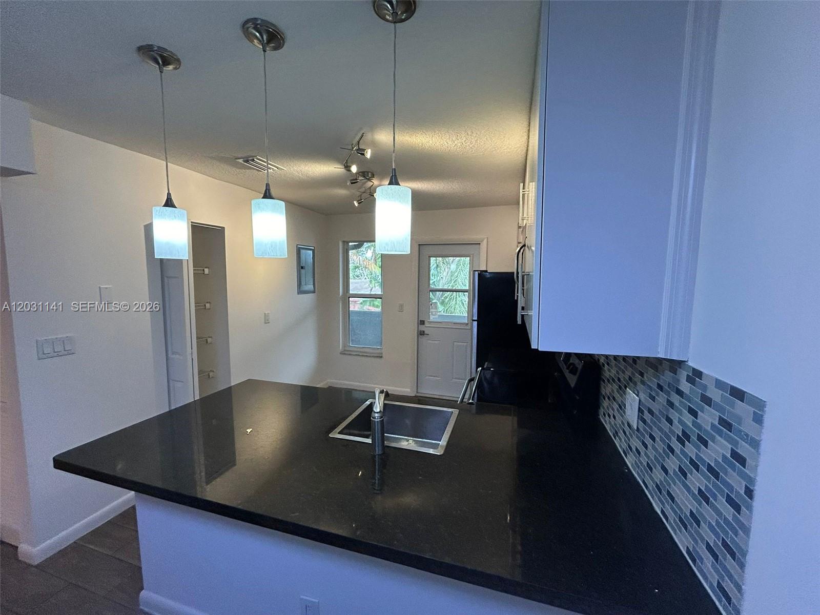 Property photo # 8