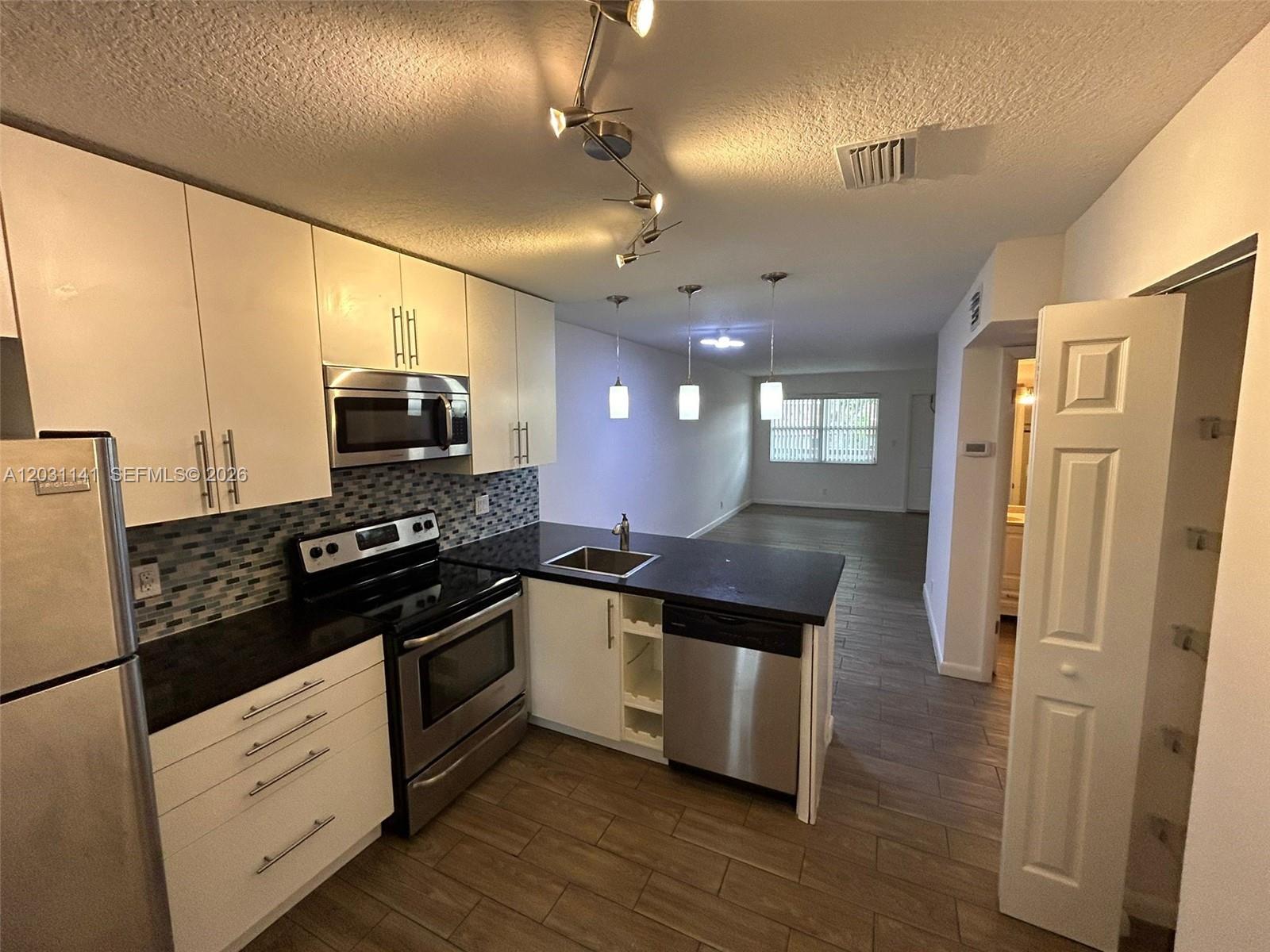 Property photo # 2