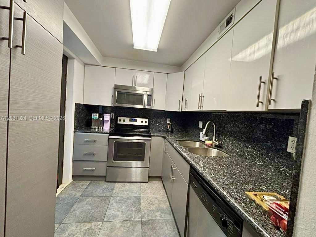 Property photo # 8