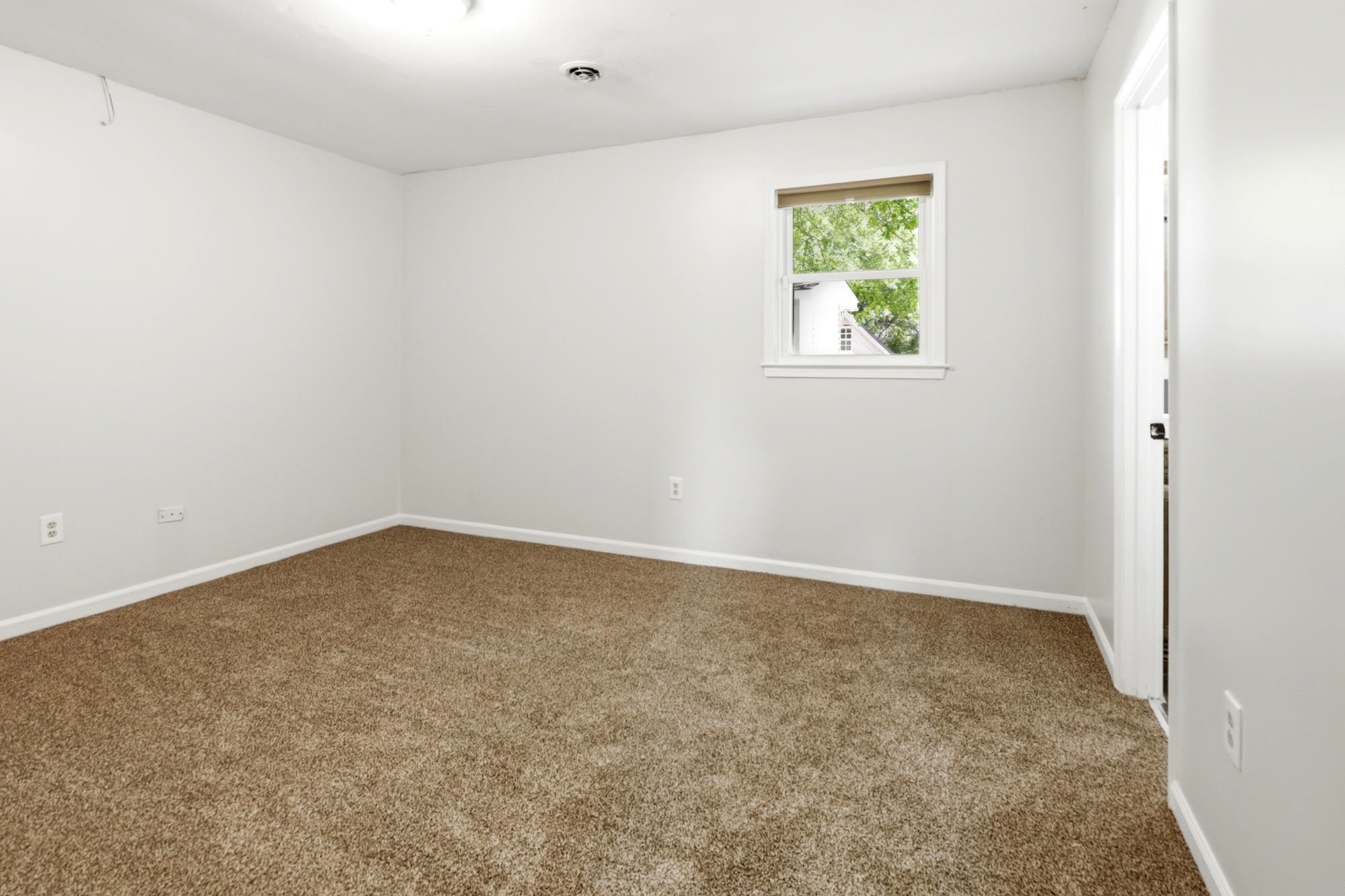 2614401 | Photo 21