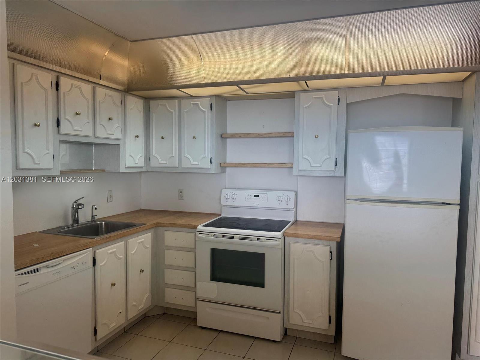 Property photo # 2